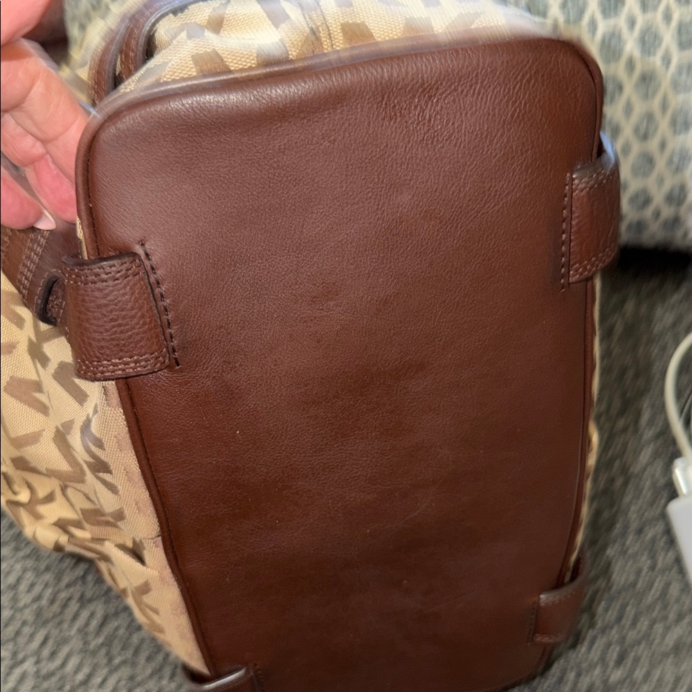 Michael Kors Tan and Brown Monogram Shoulder Bag - Picture 6 of 10